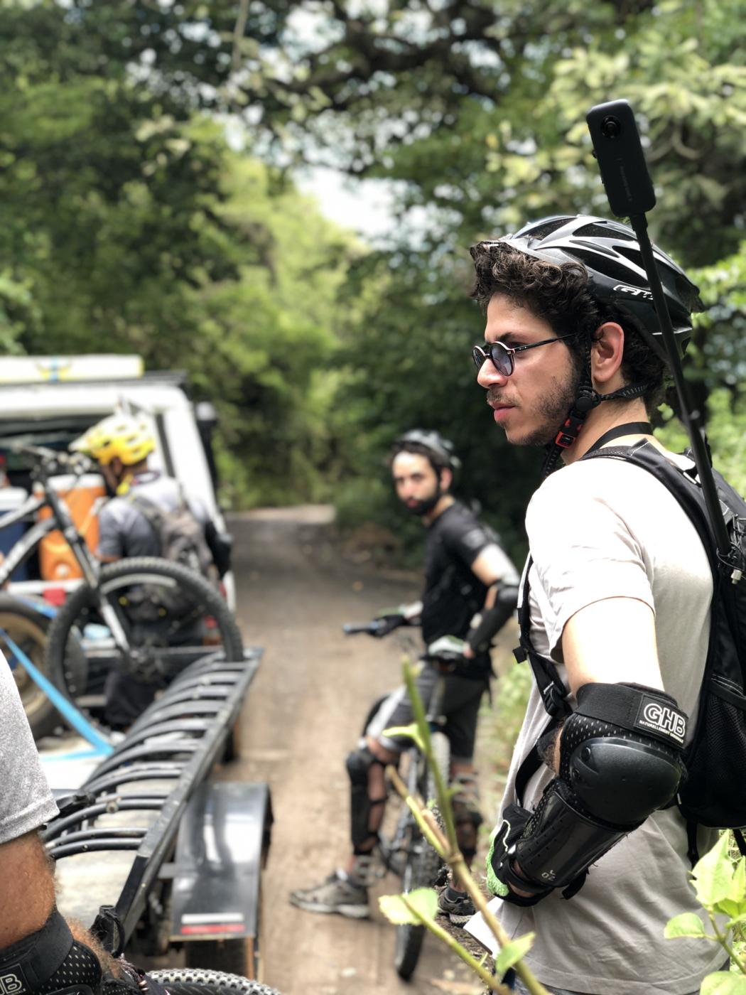 En bici esperando para arrancar